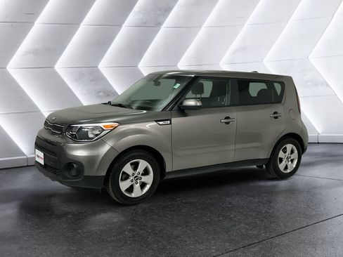 Used 2019 Kia Soul image 3