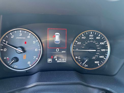 Used 2024 Subaru Outback Wilderness image 11