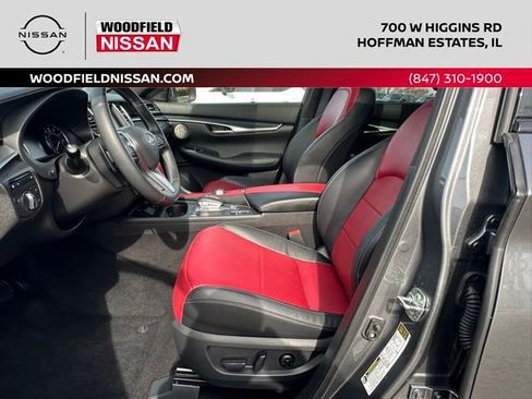 Used 2025 INFINITI QX50 Sport image 29