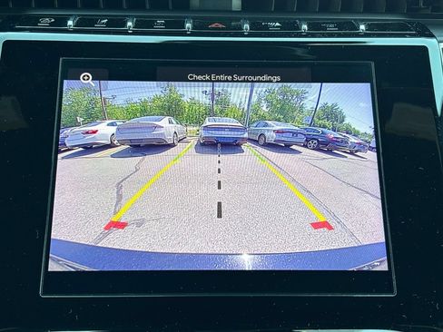 Used 2023 Jeep Grand Cherokee L Laredo AWD/4WD image 24