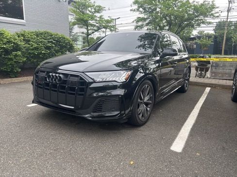 Used 2023 Audi SQ7 Premium Plus w/ Executive Package AWD/4WD image 1