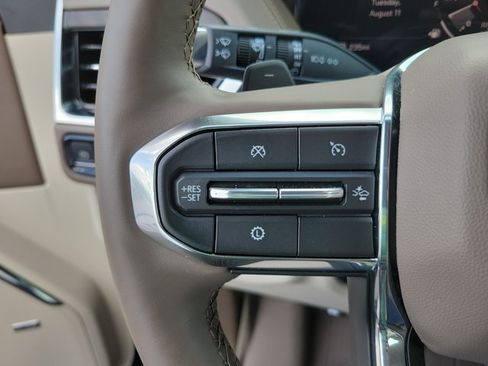 Used 2026 GMC Yukon XL Denali w/ Sun & Power Step Package RWD image 25