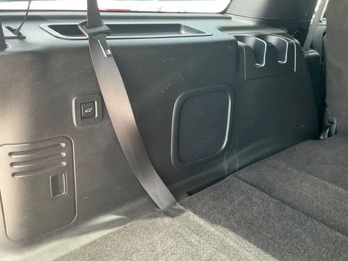 Used 2017 Lincoln Navigator Reserve image 16