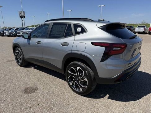 New 2026 Chevrolet Trax RS image 7