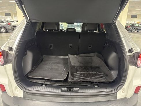 Used 2022 Ford Escape Titanium w/ Titanium Elite Package image 17