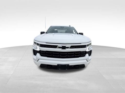 Used 2023 Chevrolet Silverado 1500 RST AWD/4WD image 3