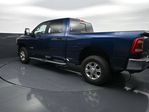 Used 2024 RAM 2500 Big Horn w/ Level 2 Equipment Group AWD/4WD image 7