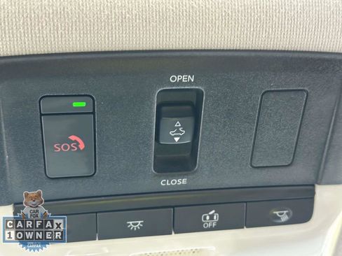 Used 2024 Nissan Sentra SR w/ SR Premium Package image 36