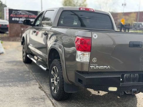 Used 2012 Toyota Tundra 2WD CrewMax w/ Tow Pkg image 3
