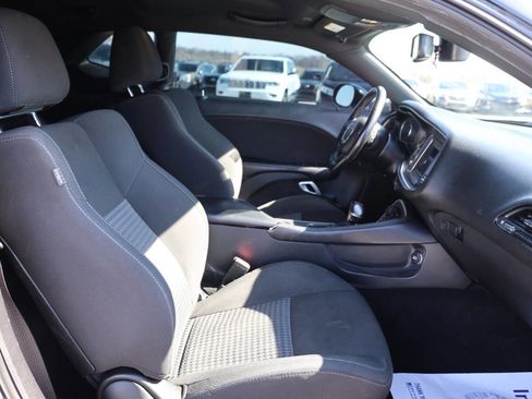 Used 2021 Dodge Challenger R/T image 15