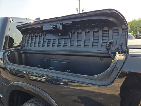 Used 2025 RAM 1500 Tungsten w/ Towing Technology Group AWD/4WD image 18