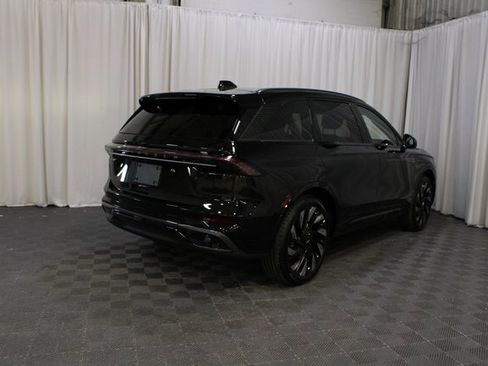 New 2026 Lincoln Nautilus Reserve w/ Jet Appearance Package image 45