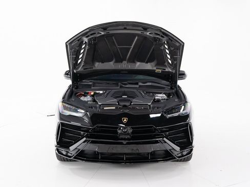Used 2023 Lamborghini Urus S image 45