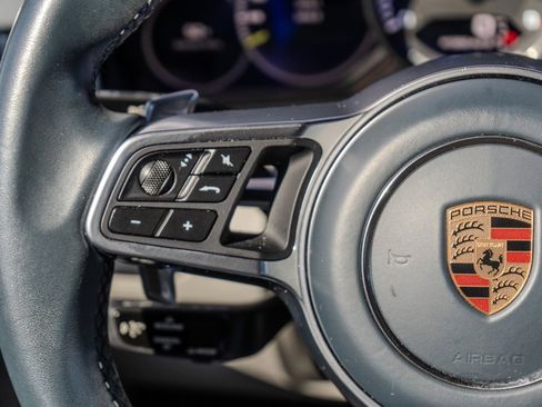 Used 2019 Porsche Cayenne E-Hybrid image 21