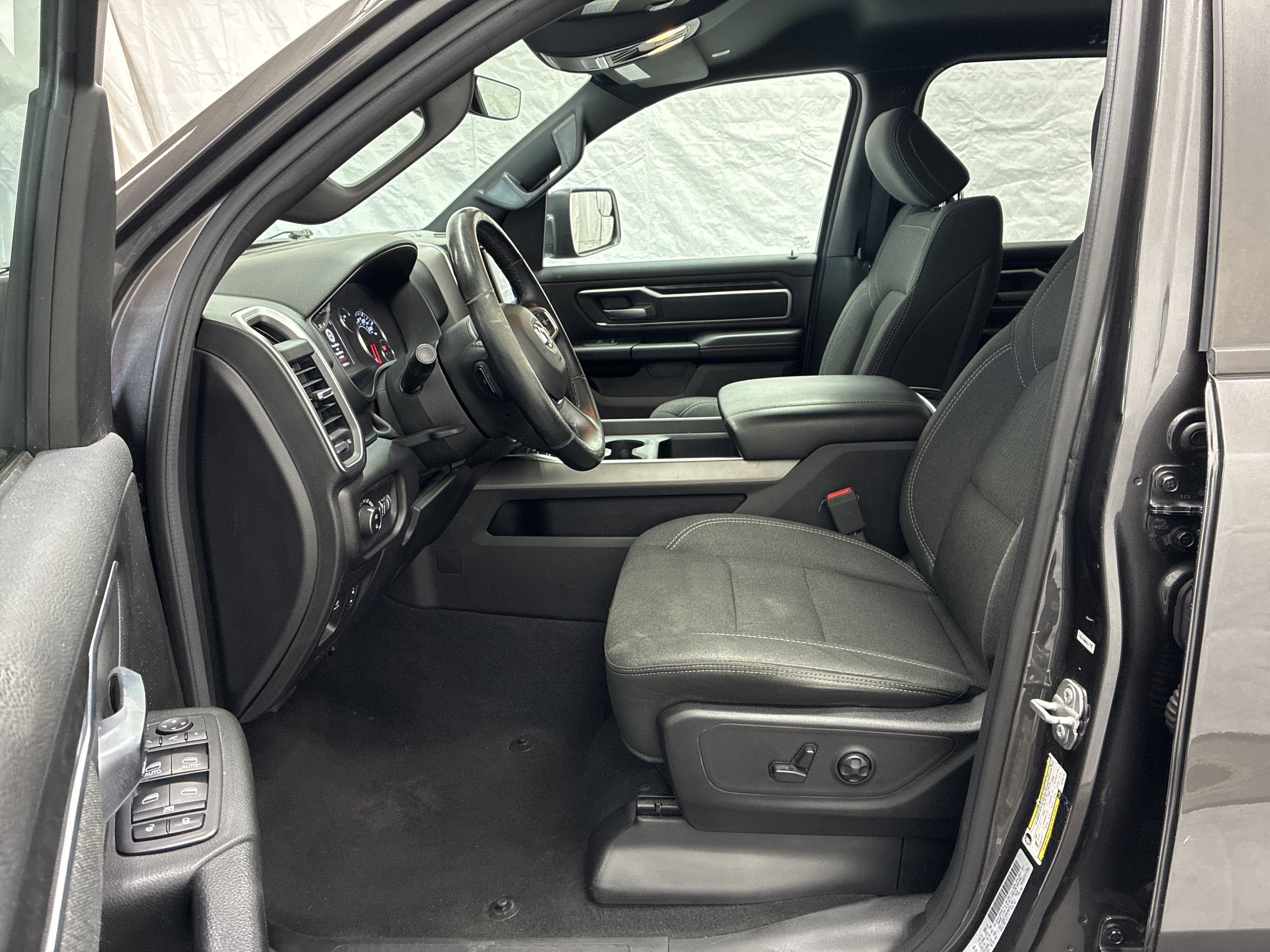 Used 2019 RAM 1500 Big Horn AWD/4WD image 13