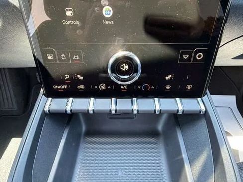 New 2026 GMC Terrain Elevation w/ Black Edition AWD/4WD image 23