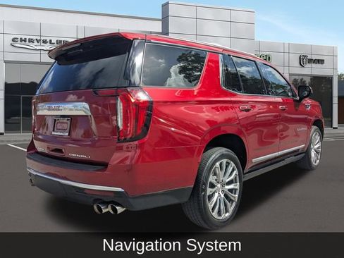 Used 2021 GMC Yukon Denali w/ Denali Premium Package image 3