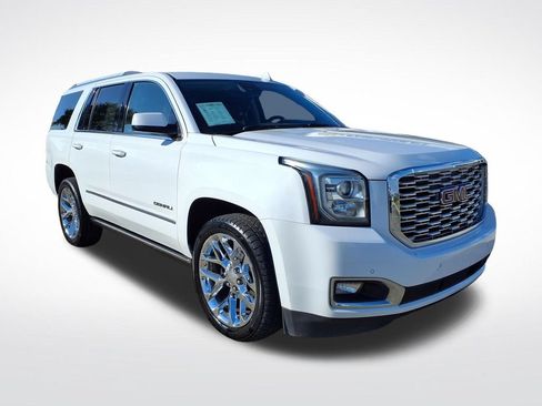 Used 2020 GMC Yukon Denali w/ Denali Premium Package RWD image 4