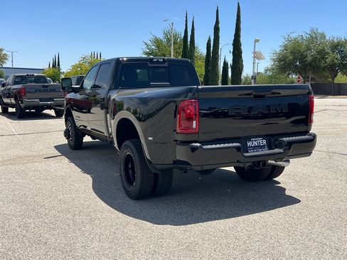 New 2026 RAM 3500 Big Horn AWD/4WD image 4