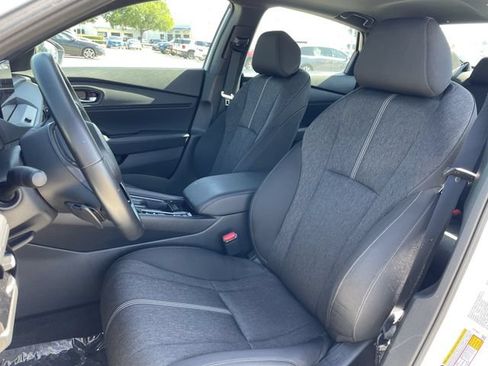Used 2025 Honda Accord Sport image 25