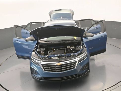Used 2024 Chevrolet Equinox LS FWD image 65