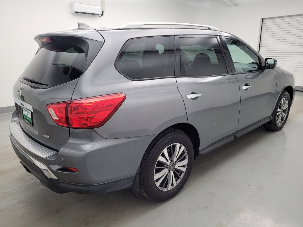 Used 2020 Nissan Pathfinder S AWD/4WD image 10