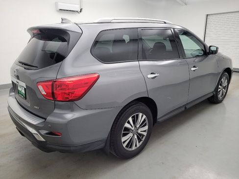 Used 2020 Nissan Pathfinder S AWD/4WD image 10