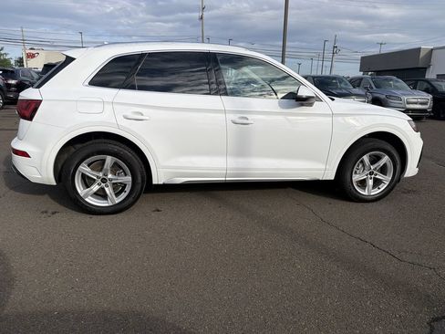 Used 2023 Audi Q5 2.0T Premium w/ Convenience Package AWD/4WD image 6