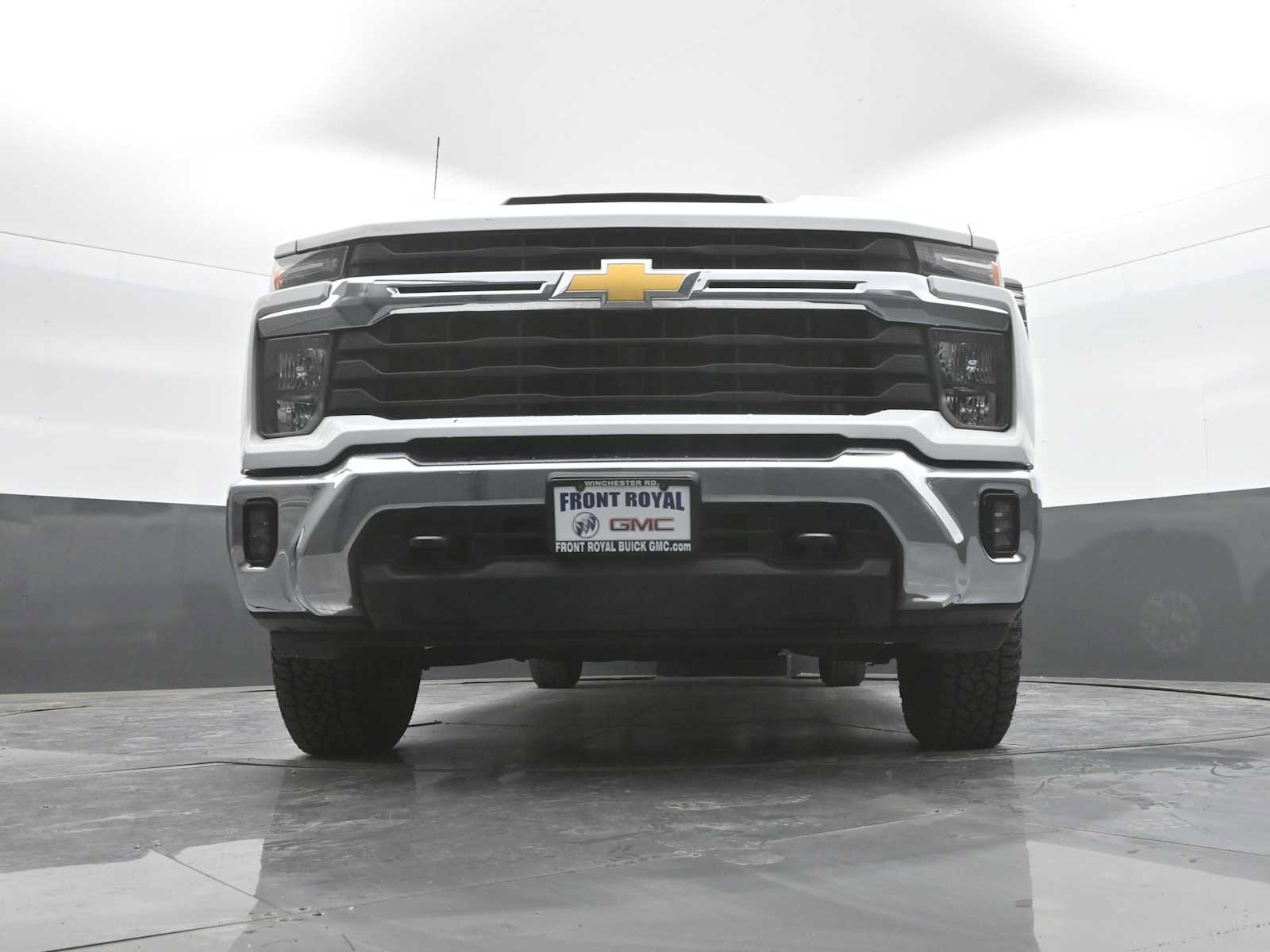 Used 2025 Chevrolet Silverado 2500 LT w/ Convenience Package AWD/4WD image 42
