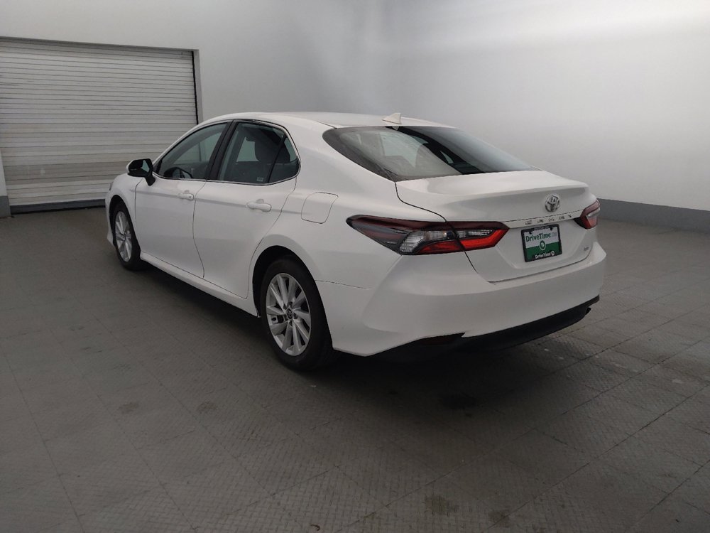 Used 2024 Toyota Camry LE FWD image 5