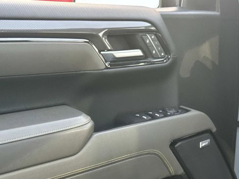 Certified 2024 Chevrolet Silverado 1500 ZR2 image 18