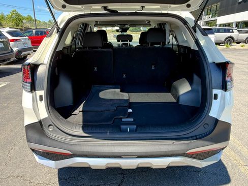 Certified 2023 Kia Sportage LX AWD/4WD image 38
