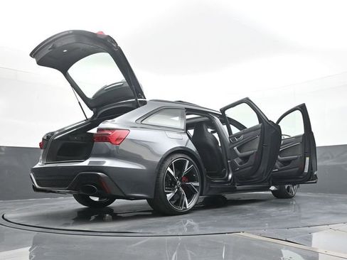 Used 2021 Audi RS 6 w/ Carbon Optic Package AWD/4WD image 25