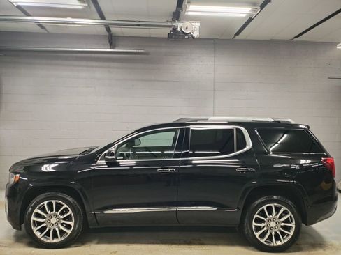 Used 2023 GMC Acadia Denali image 18