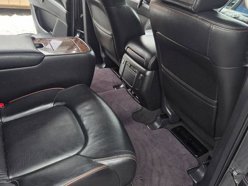 Used 2017 Nissan Armada Platinum image 15