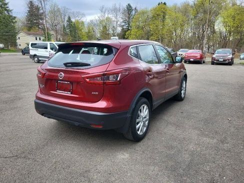 Used 2021 Nissan Rogue Sport S image 7