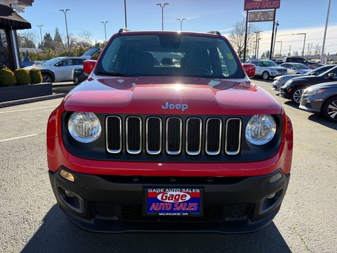 Used 2016 Jeep Renegade Latitude AWD/4WD image 9