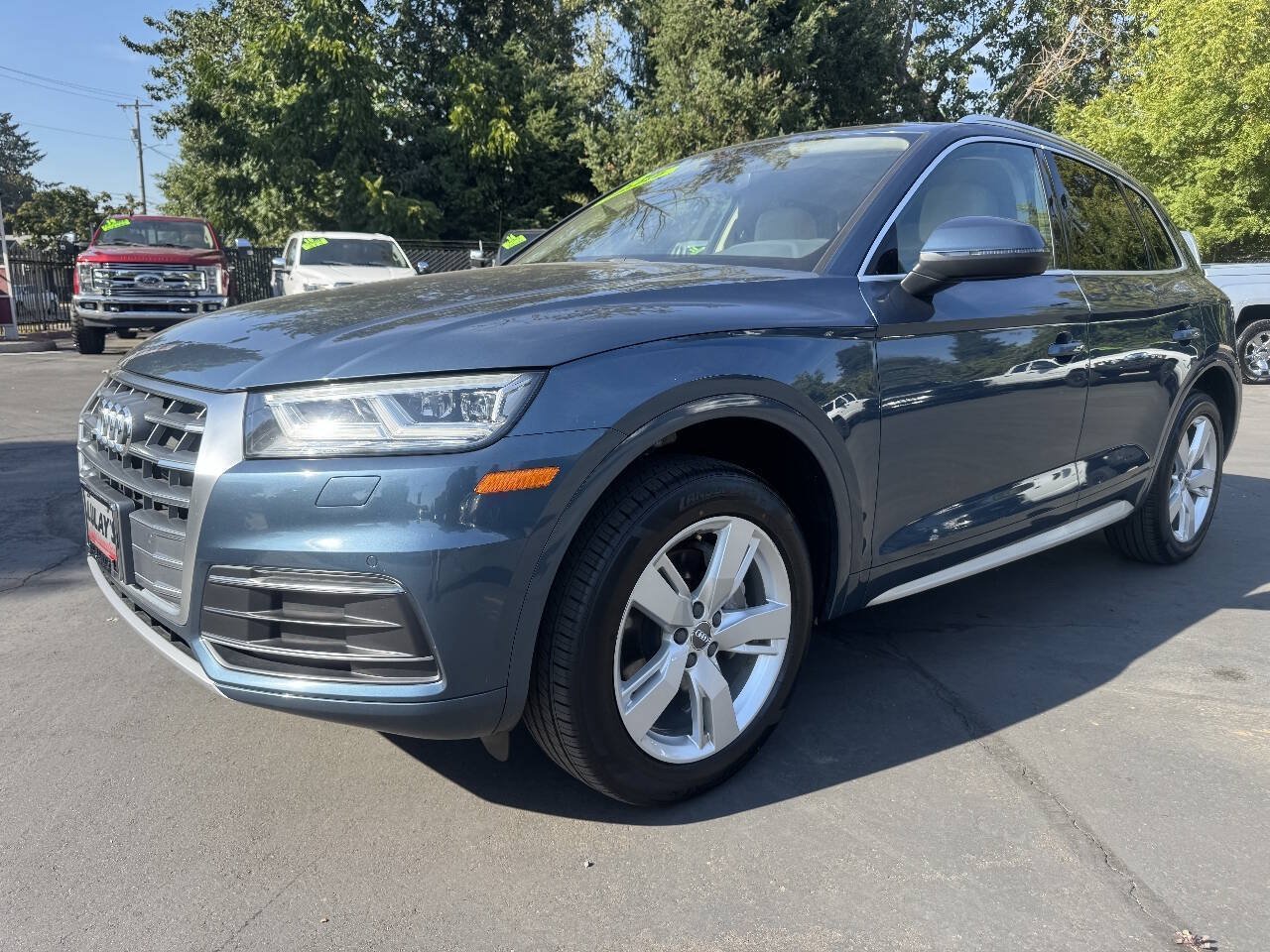 Used 2018 Audi Q5 2.0T Premium Plus w/ Premium Plus Package AWD/4WD image 1