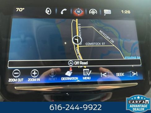 Used 2018 Cadillac Escalade Luxury AWD/4WD image 12