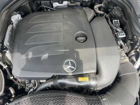 Certified 2023 Mercedes-Benz GLC 300 4MATIC Coupe image 36
