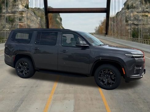 New 2026 Jeep Grand Wagoneer 4WD image 11
