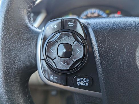 Used 2013 Toyota Camry XLE w/ Leather Pkg image 15