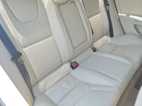 Used 2014 Volvo S60 T5 image 39