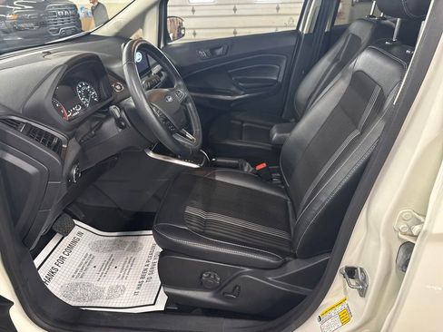 Used 2022 Ford EcoSport SES image 10