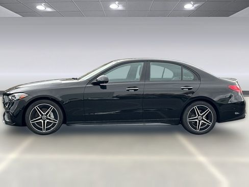 Used 2025 Mercedes-Benz C 300 4MATIC Sedan image 2