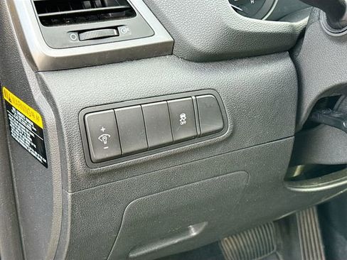 Used 2017 Hyundai Tucson SE image 10