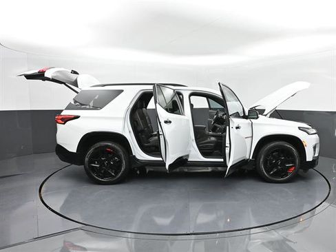 Used 2023 Chevrolet Traverse Premier w/ Redline Edition image 52