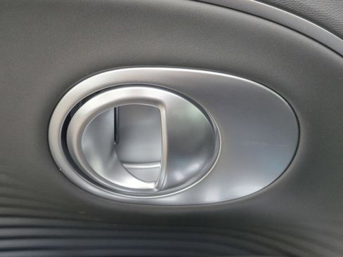 New 2026 Hyundai Ioniq 9 SEL image 19