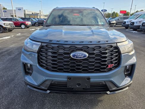 New 2026 Ford Explorer ST image 8