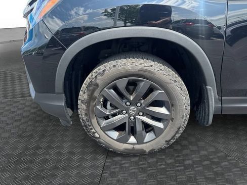 Used 2024 Honda Ridgeline Sport image 14
